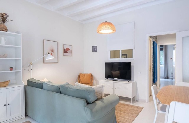 Cozy newly renovated apartment in Gracia