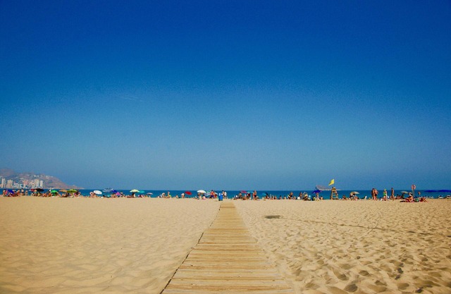 Deluxe Apartment in Benidorm, 3 min walking from the beach, 2 bedrooms