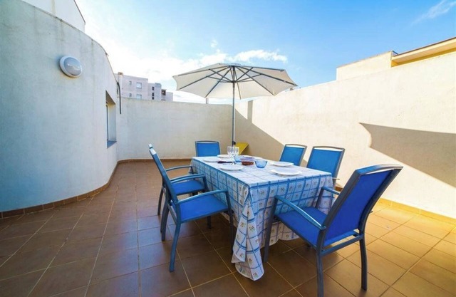Drugstore B A - Two Bedroom Apartment, Sleeps 6