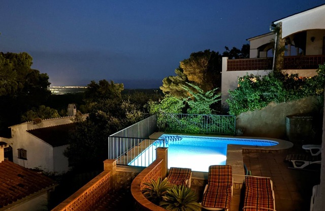 Holiday Home "Casa Mas Tomasi" with Pool, Air conditioning and Sea View