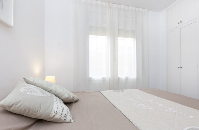 Illa 51 - Two Bedroom Apartment, Sleeps 4