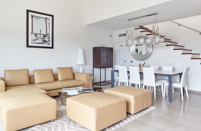 NEW Stunning Villa in Cap Martinet