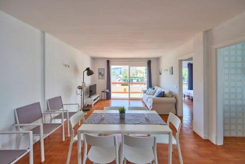 Nura Houses Magaluf Apartment 4