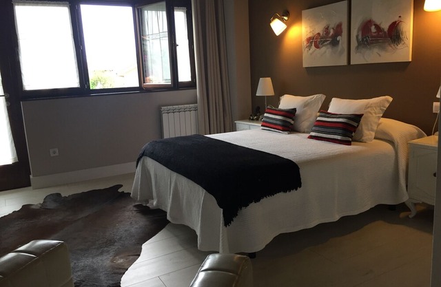 Rural apartment El Hospital de Villahormes for 2 people