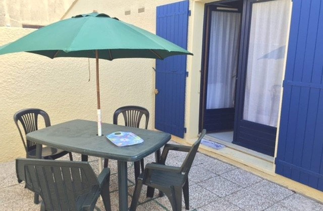 T2 Villa with pool and parking in Port Leucate, 4 people