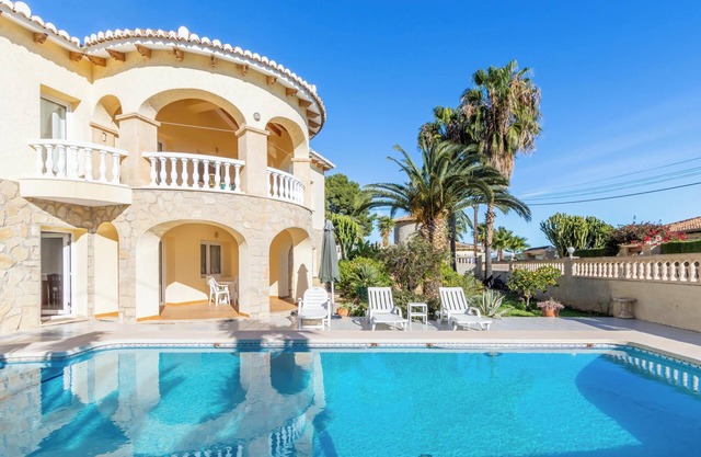 Villa Cucarres 