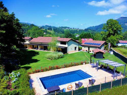 Soto de Cangas Apartment | 100 m² Apartment ∙ 2 bedrooms ∙ 5 guests