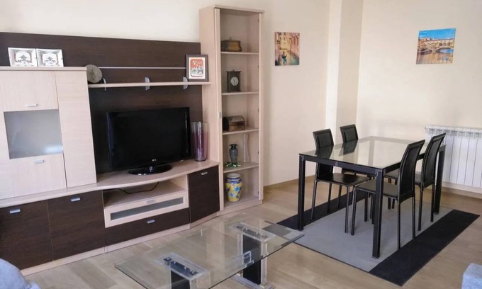 Briones Apartment | 100 m² Apartment ∙ 3 bedrooms ∙ 6 guests
