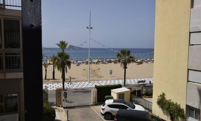 Benidorm Apartment | 100 m² Apartment ∙ 4 bedrooms ∙ 8 guests