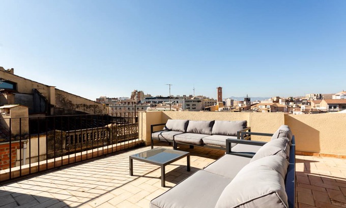 Old Town Apartment | 100 m² Apartment ∙ 3 bedrooms ∙ 6 guests