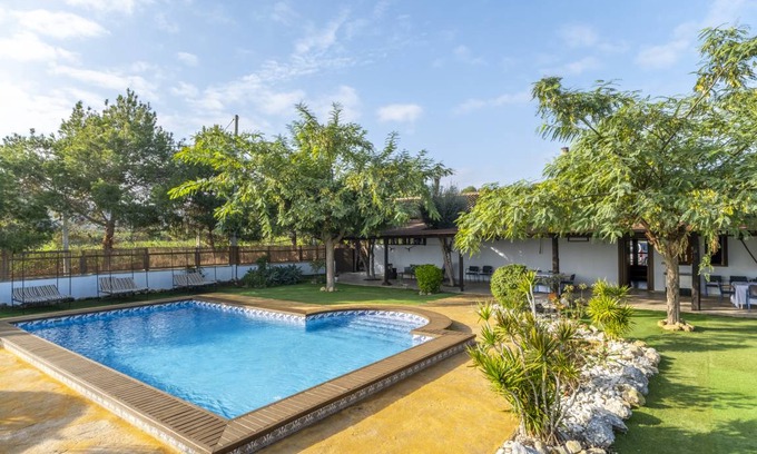 Castillo de Montemar House | 100 m² Finca ∙ 4 bedrooms ∙ 12 guests
