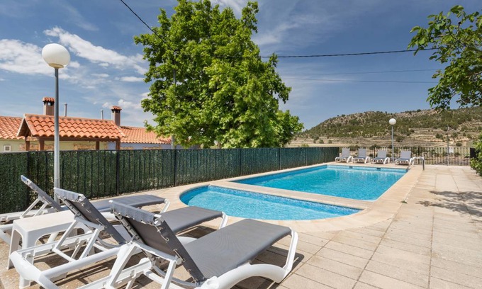 Calar de la Santa House | 100 m² House ∙ 2 bedrooms ∙ 4 guests