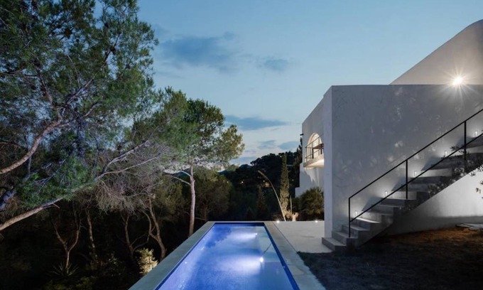 Gilet House | 100 m² House ∙ 2 bedrooms ∙ 4 guests