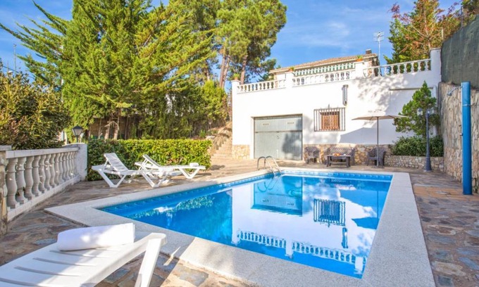 Vidreres House | 100 m² House ∙ 4 bedrooms ∙ 7 guests
