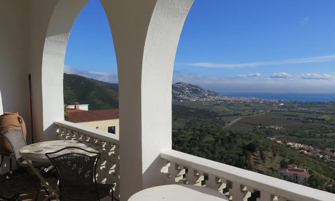 El Mas Fumats Villa | 100 m² Villa ∙ 3 bedrooms ∙ 6 guests