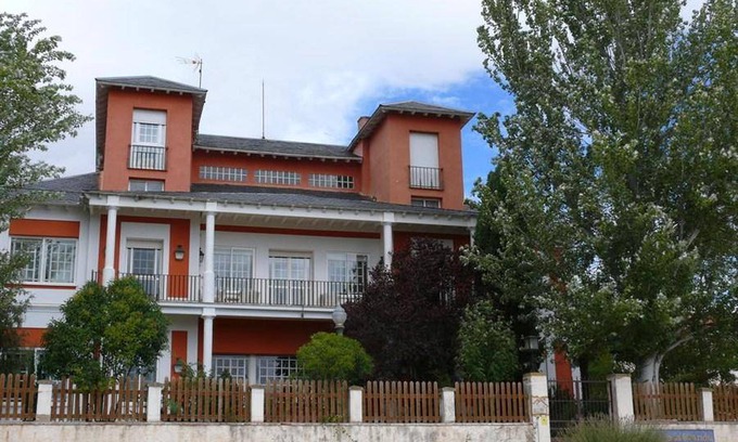 Quintanas de Gormaz House | 1002 m² House ∙ 12 bedrooms ∙ 30 guests