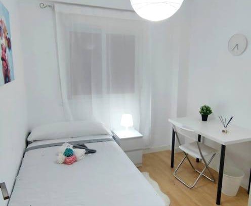 Almeria Centro Resort | 109 m² Private room ∙ 1 bedroom ∙ 5 guests