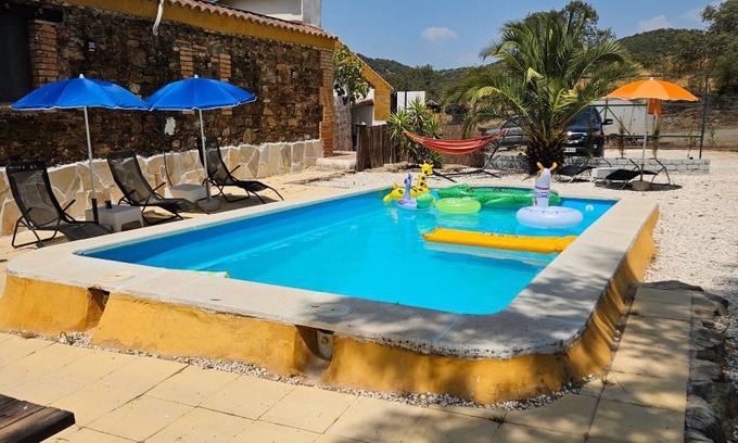 Montoro House | 110 m² House ∙ 2 bedrooms ∙ 5 guests