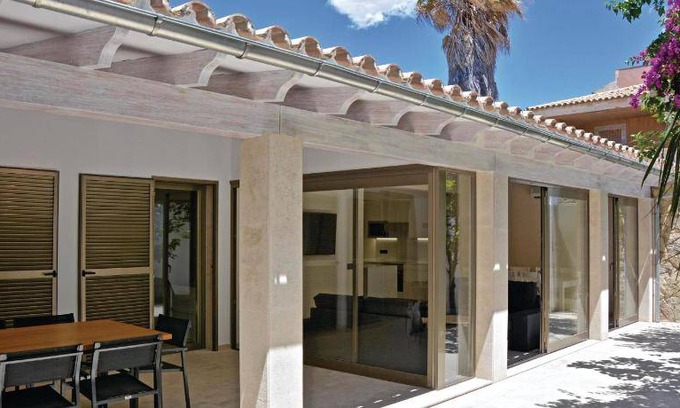 El Molinar House | 110 m² House ∙ 4 bedrooms ∙ 6 guests