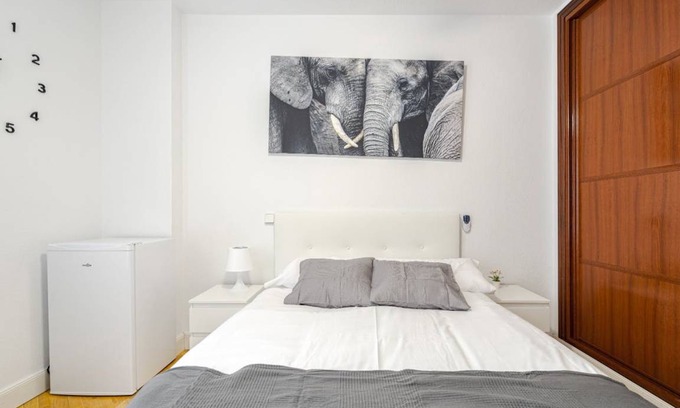 Alcala de Henares Resort | 110 m² Private room ∙ 1 bedroom ∙ 1 guest