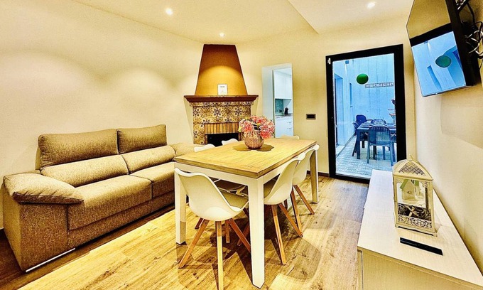 Sant Feliu de Guixols Villa | 115 m² Villa ∙ 3 bedrooms ∙ 7 guests