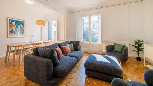 Eixample Apartment | 120 m² Apartment ∙ 3 bedrooms ∙ 6 guests