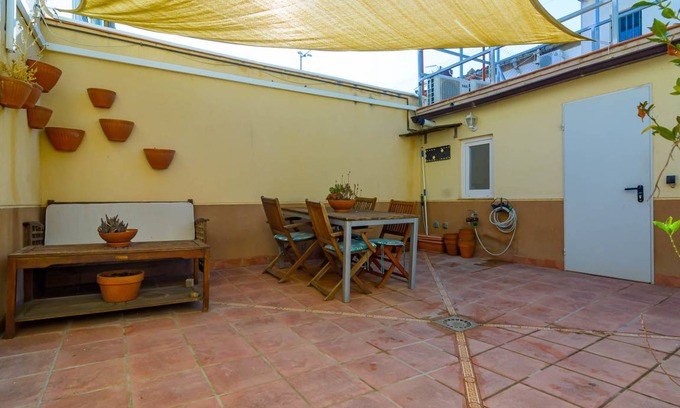 Tortosa Apartment | 120 m² Apartment ∙ 3 bedrooms ∙ 8 guests