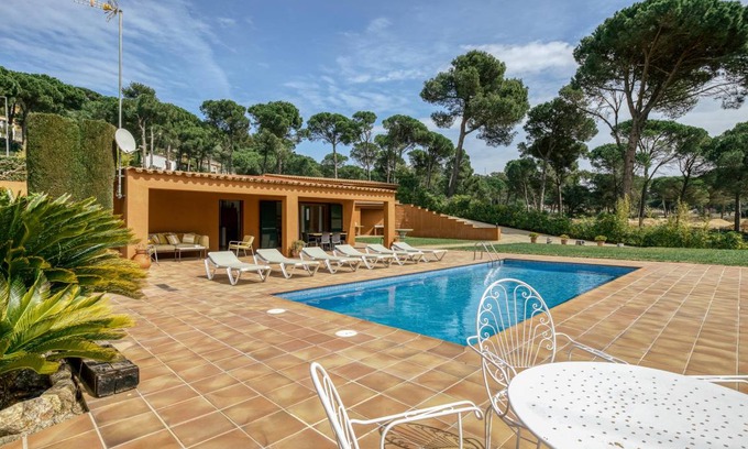 Begur House | 120 m² House ∙ 3 bedrooms ∙ 6 guests