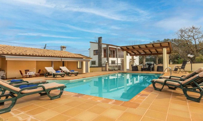 Forallac House | 120 m² House ∙ 4 bedrooms ∙ 7 guests