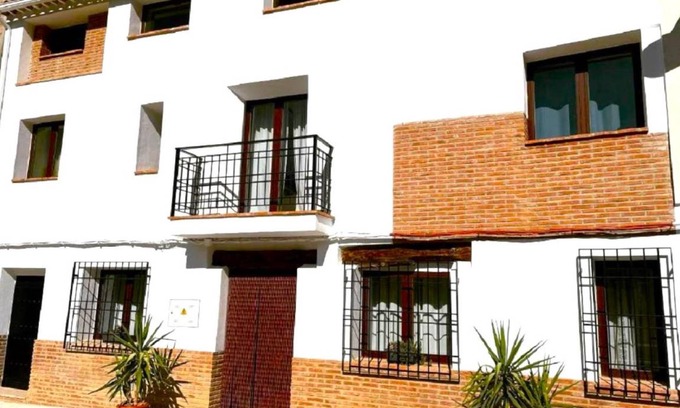 Hinojares House | 120 m² House ∙ 5 bedrooms ∙ 10 guests