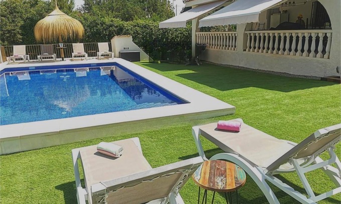 Lliria Villa | 120 m² Villa ∙ 3 bedrooms ∙ 6 guests