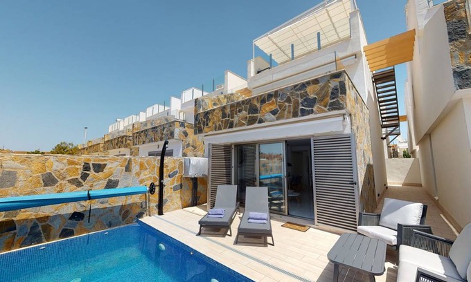 Los Alcazares Villa | 120 m² Villa ∙ 3 bedrooms ∙ 6 guests