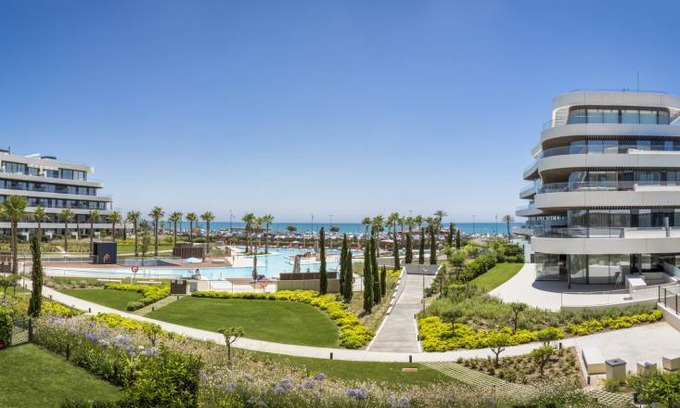 Torremolinos Apartment | 121 m² Apartment ∙ 3 bedrooms ∙ 6 guests