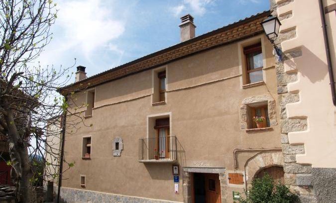 Rodellar Apartment | 125 m² Apartment ∙ 4 bedrooms ∙ 8 guests
