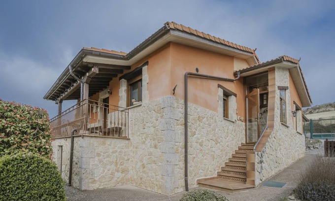 Cardenuela Riopico House | 125 m² House ∙ 3 bedrooms ∙ 8 guests