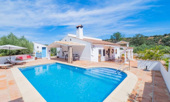 Adamuz House | 135 m² House ∙ 4 bedrooms ∙ 7 guests