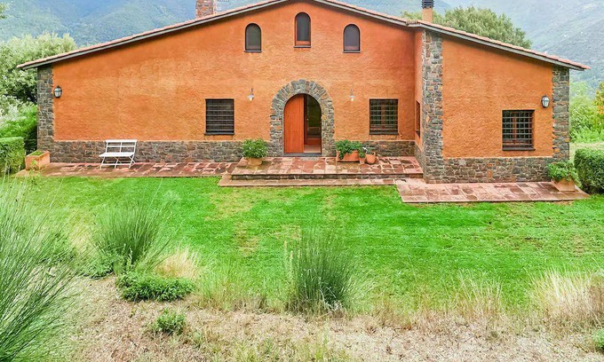 Montseny House | 140 m² House ∙ 4 bedrooms ∙ 7 guests