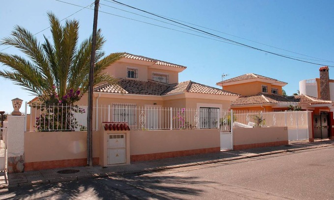 El Algar House | 146 m² House ∙ 4 bedrooms ∙ 8 guests
