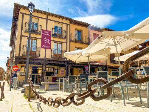 Berlanga de Duero Hotel | 15 m² Hotel ∙ 2 guests