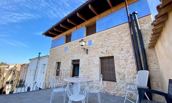 Mambrilla de Castrejon House | 150 m² House ∙ 4 bedrooms ∙ 10 guests