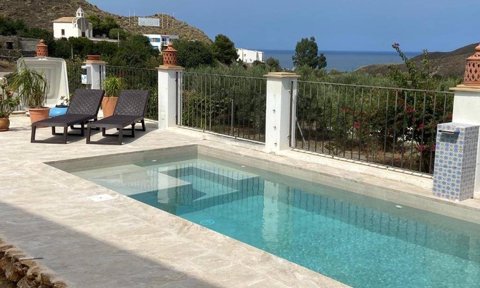 La Parata House | 150 m² House ∙ 2 bedrooms ∙ 4 guests