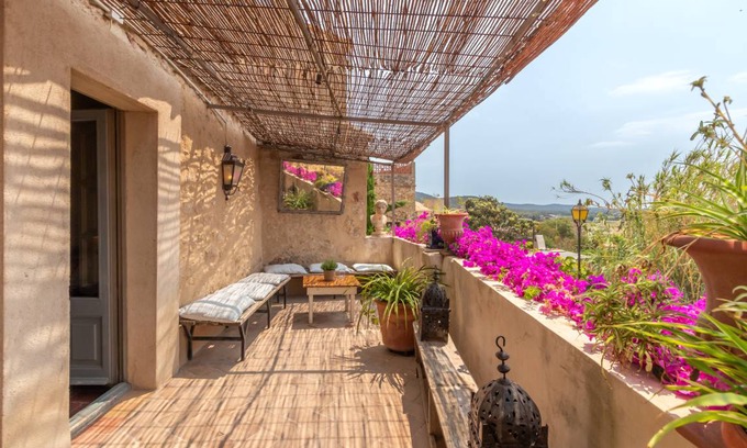 Pals House | 150 m² House ∙ 3 bedrooms ∙ 8 guests