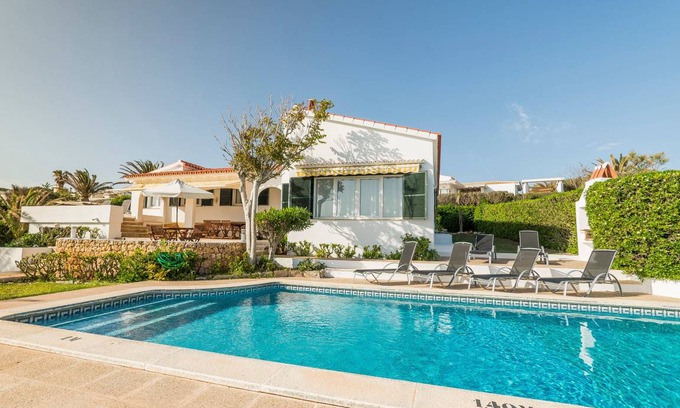 Sant Lluis Villa | 150 m² Villa ∙ 4 bedrooms ∙ 8 guests
