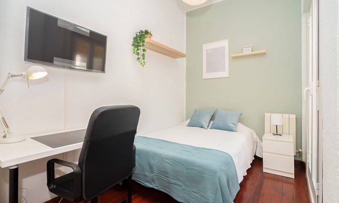 Pamplona City Centre Resort | 153 m² Private room ∙ 1 bedroom ∙ 1 guest