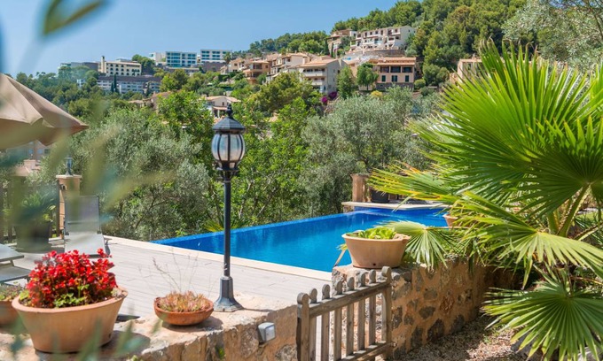 Soller House | 158 m² Finca ∙ 5 bedrooms ∙ 9 guests