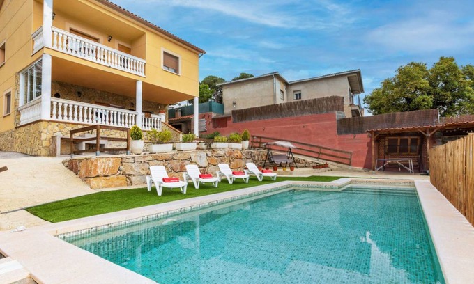 Macanet de la Selva House | 180 m² House ∙ 1 bedroom ∙ 8 guests