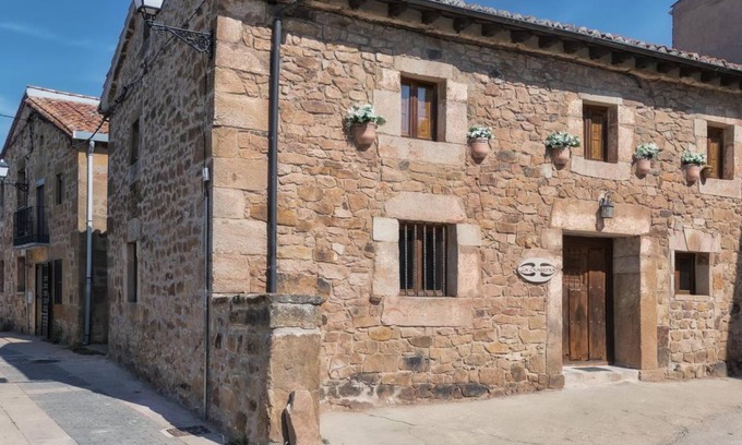 Ocenilla House | 180 m² House ∙ 3 bedrooms ∙ 7 guests