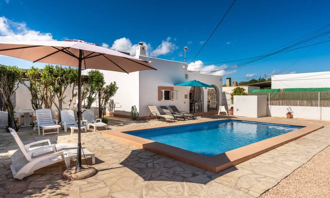 Sant Josep de sa Talaia Villa | 181 m² Villa ∙ 5 bedrooms ∙ 9 guests