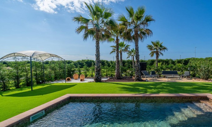 Santa Susanna Apartment | 185 m² Apartment ∙ 4 bedrooms ∙ 10 guests