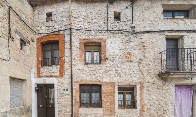 Montemayor de Pililla House | 199 m² House ∙ 5 bedrooms ∙ 14 guests